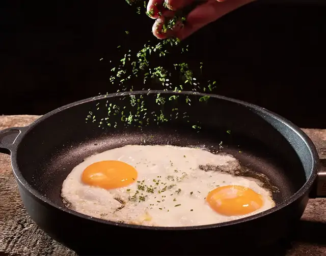 Spiegeleier mit Speck