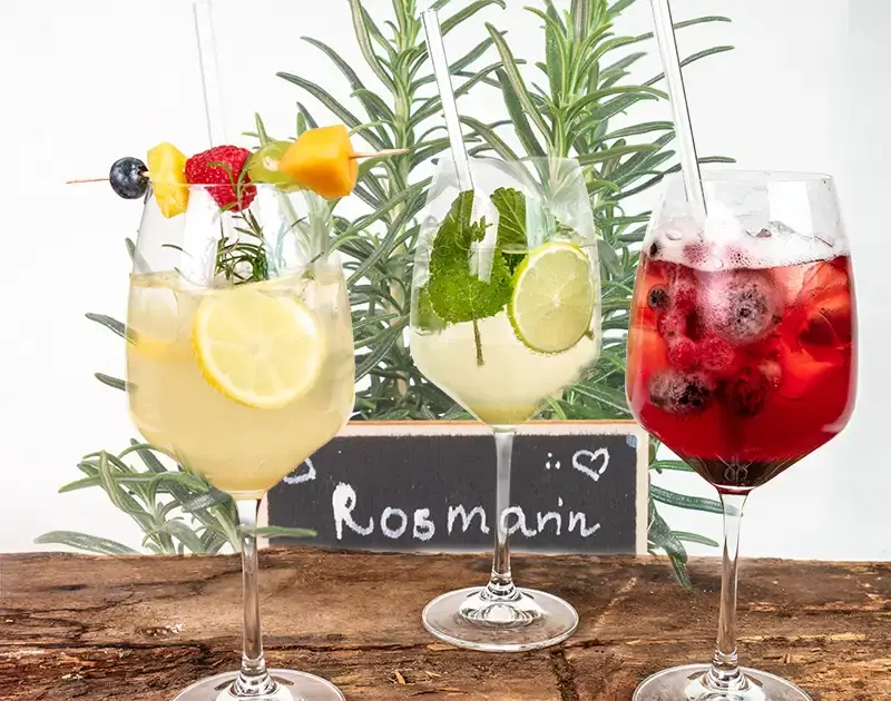 Three fruit juices with decoration