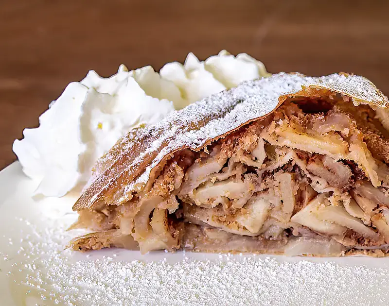 Apple strudel