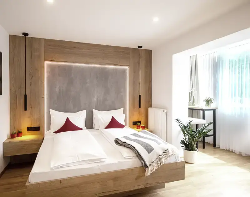 Large, bright bedroom with loggia in the Family Superior apartmen